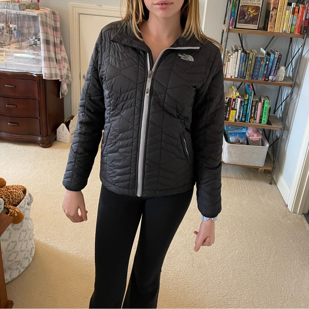 Child’s Large Northface Black  Lightweight